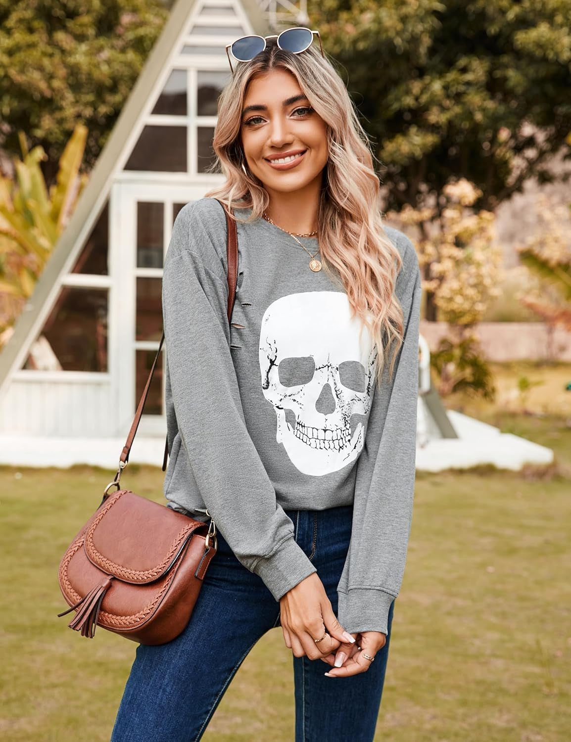 Women'S Halloween Sweatshirts Skull Graphic T Shirts Long Sleeve Pullover Tops Gothic Fall Clothes 2026